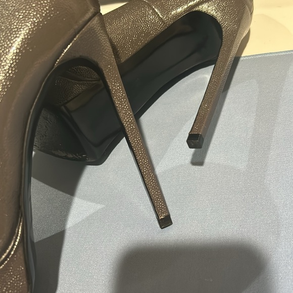 Saint Laurent Grained gray Calfskin Janis Pumps - Size euro 38 - Picture 8 of 11